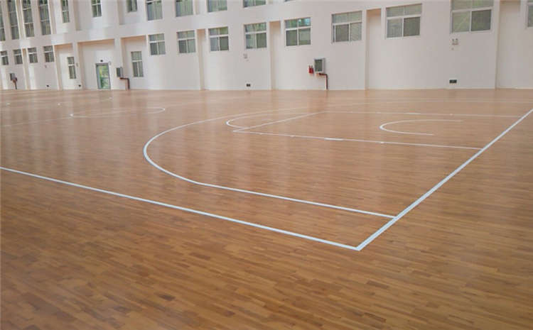 常用的運(yùn)動(dòng)木地板多少錢合適