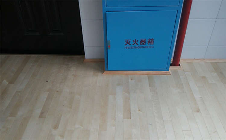 20厚舞臺木地板廠家哪家好？