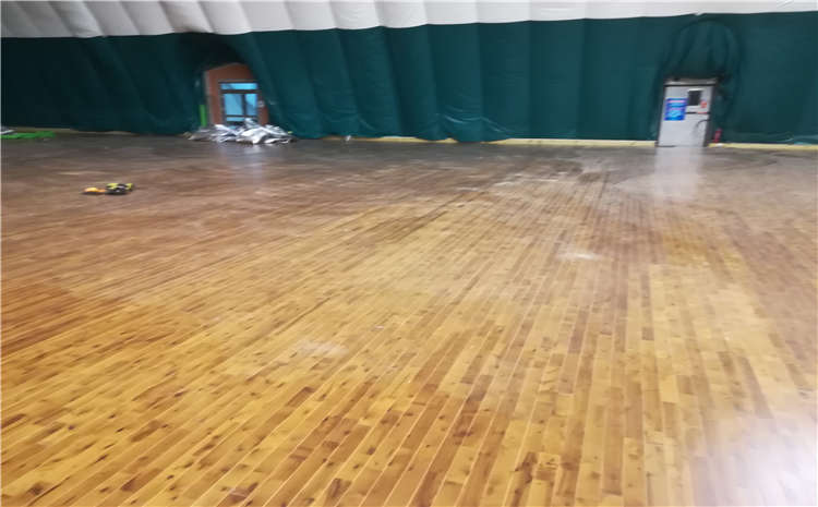 柞木舞蹈房木地板怎么維修？