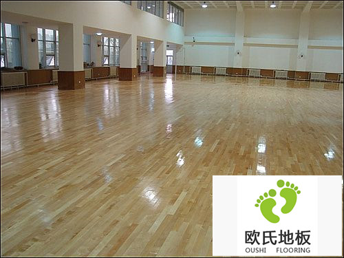 運(yùn)動(dòng)木地板使用時(shí)需注意些什么？